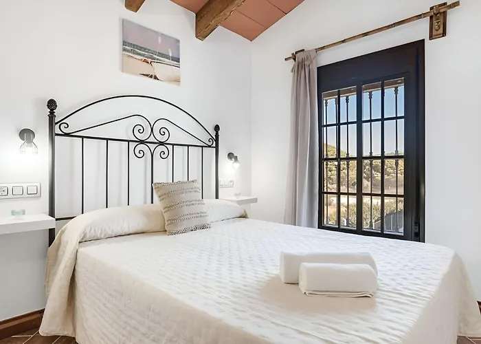 Casa El Pilaito Con Piscina Compartida Cerca De La Playa Hébergement de vacances *