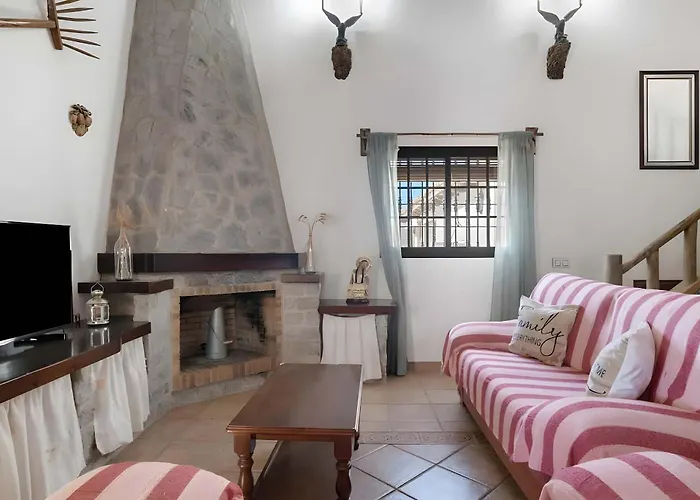 Casa de Férias Casa El Pilaito Con Piscina Compartida Cerca De La Playa Conil De La Frontera