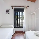 Casa El Pilaito Con Piscina Compartida Cerca De La Playa *