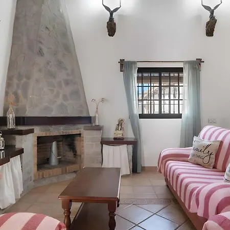 Semesterbostad Casa El Pilaito Con Piscina Compartida Cerca De La Playa Conil De La Frontera