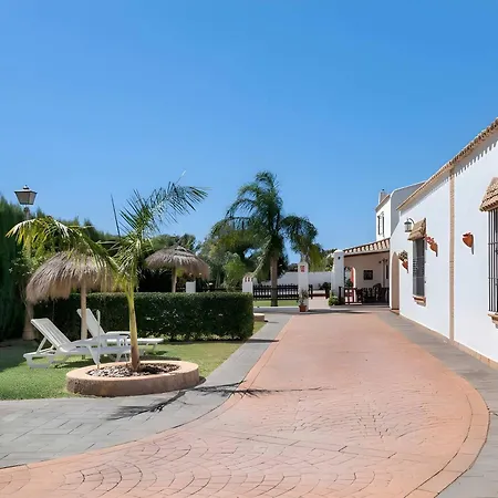 Casa El Pilaito Con Piscina Compartida Cerca De La Playa Сasa de vacaciones Conil De La Frontera