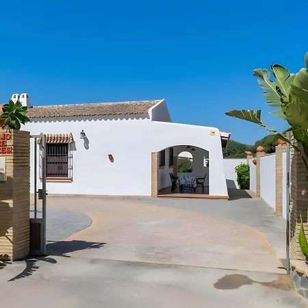 Сasa de vacaciones Casa El Pilaito Con Piscina Compartida Cerca De La Playa Conil De La Frontera