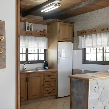 Casa El Pilaito Con Piscina Compartida Cerca De La Playa * Conil De La Frontera