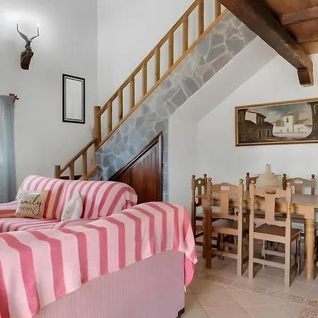 Casa El Pilaito Con Piscina Compartida Cerca De La Playa