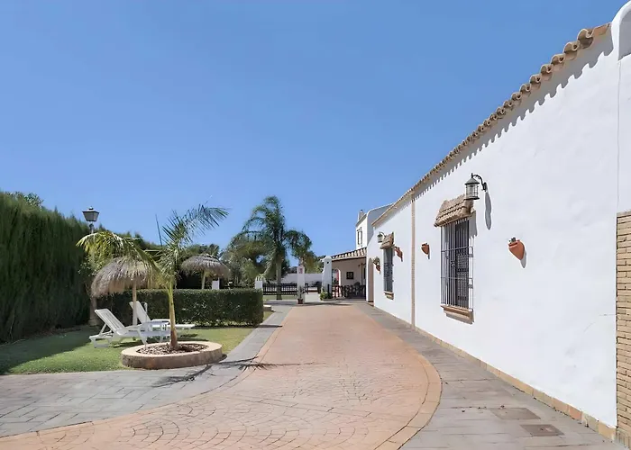 Casa El Pilaito Con Piscina Compartida Cerca De La Playa * Conil De La Frontera