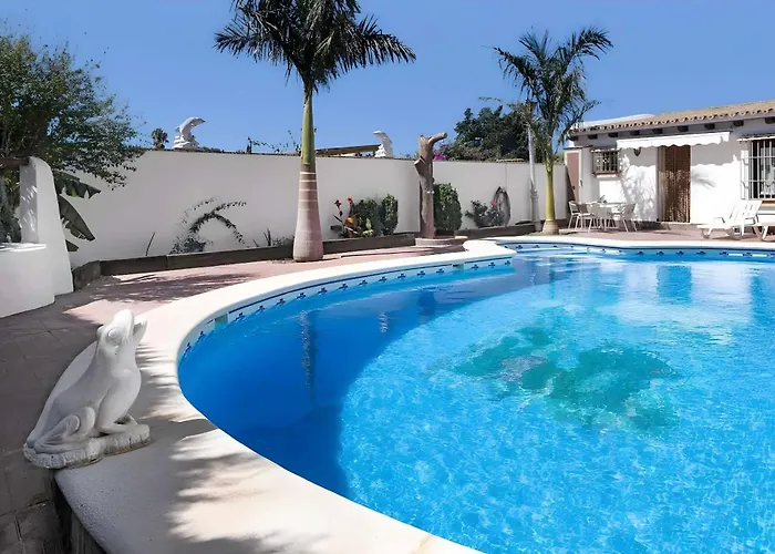 Casa El Pilaito Con Piscina Compartida Cerca De La Playa *